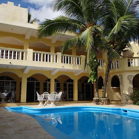 Hotel El Viejo Pirata Boca de Yuma Exterior photo